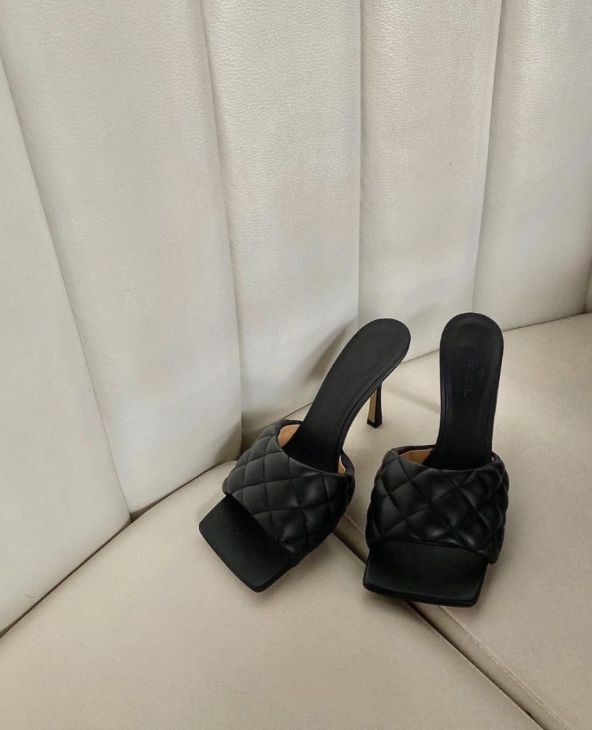 These Are Summer's Trendy Sandal Styles According to Bottega Veneta