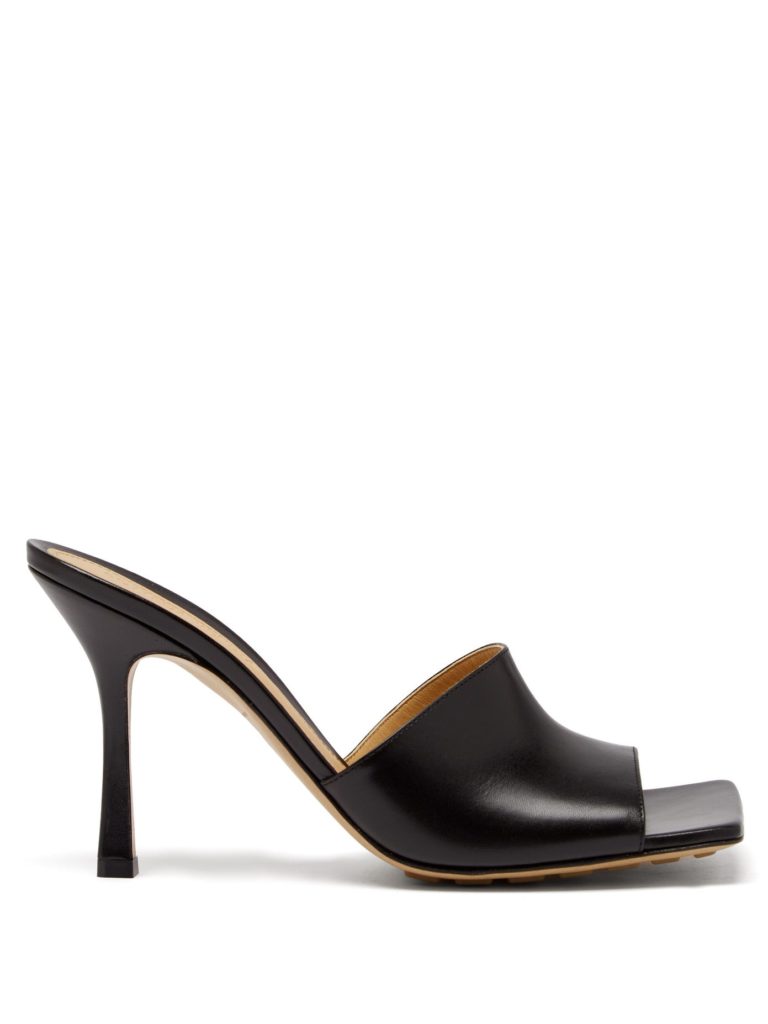 These Are Summer's Trendy Sandal Styles According to Bottega Veneta