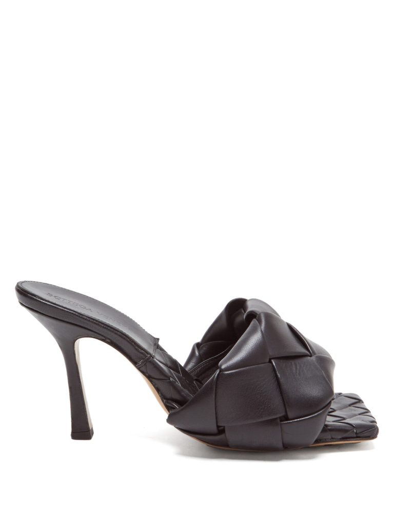 These Are Summer's Trendy Sandal Styles According to Bottega Veneta