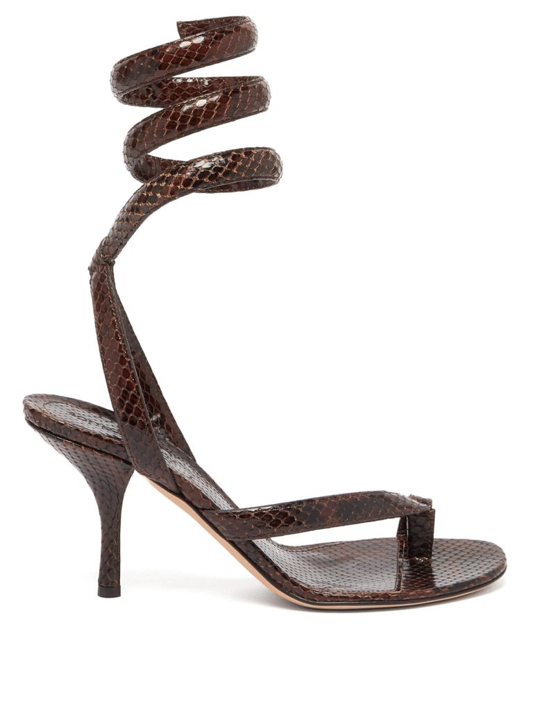 These Are Summer's Trendy Sandal Styles According to Bottega Veneta