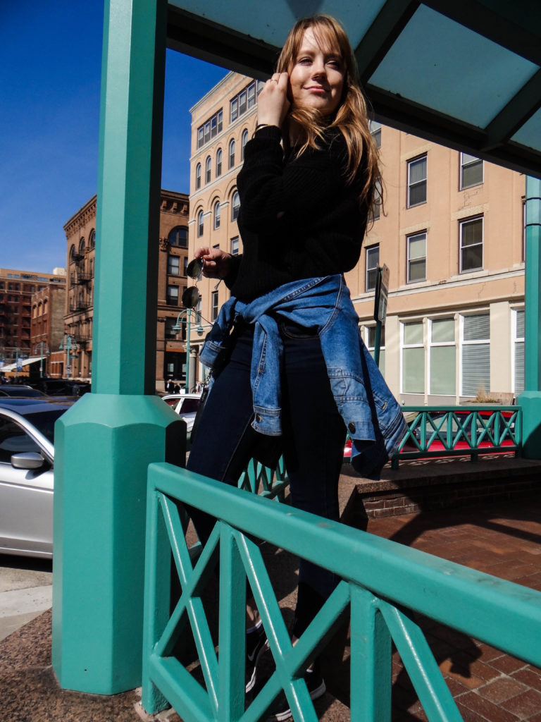 SNEAKER STREETWEAR OUTFIT
