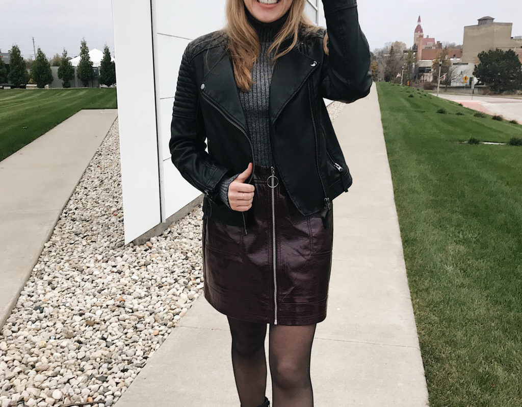 THIS VINYL SKIRT IS MY OBSESSION FOR THIS FALL