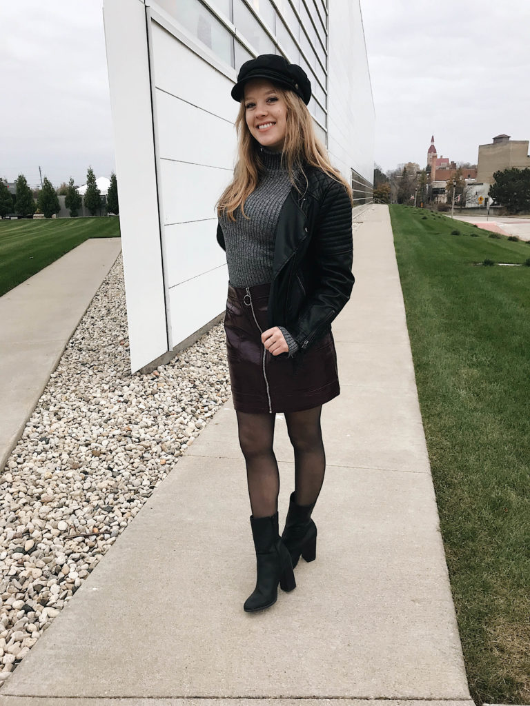 THIS VINYL SKIRT IS MY OBSESSION FOR THIS FALL