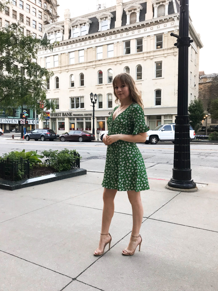 THIS GREEN FLORAL PRINT DRESS