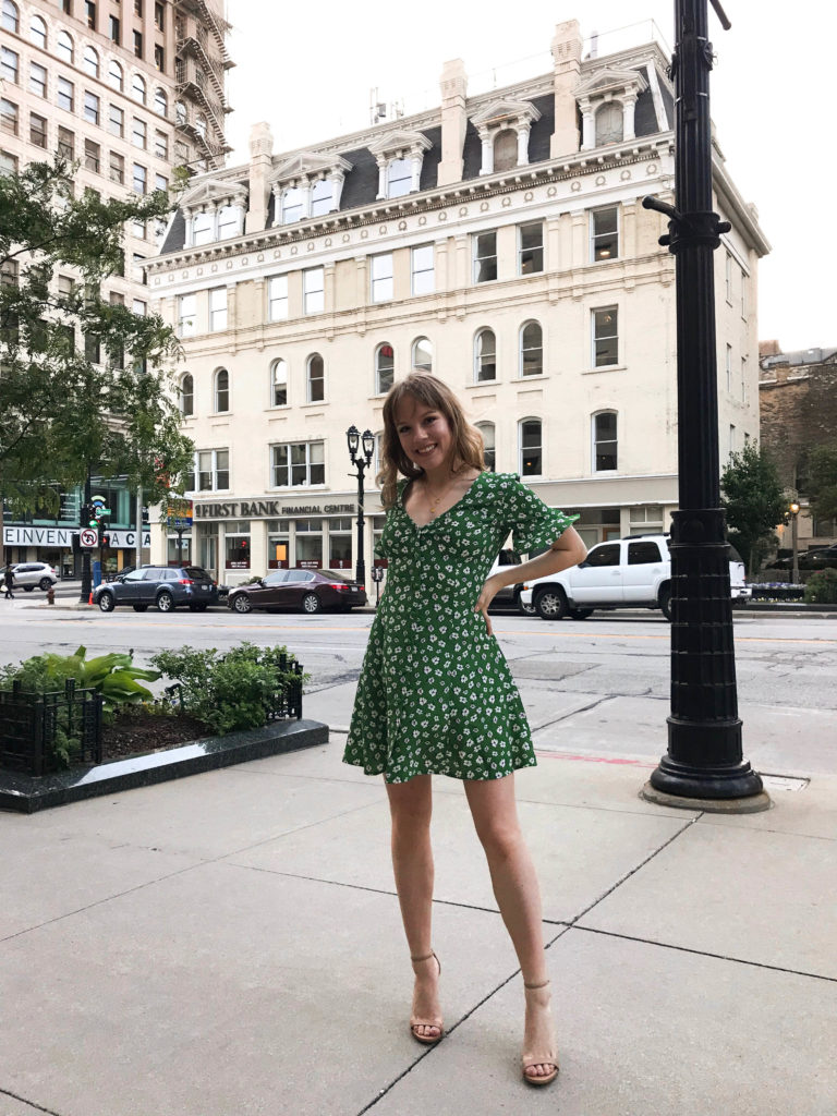 THIS GREEN FLORAL PRINT DRESS
