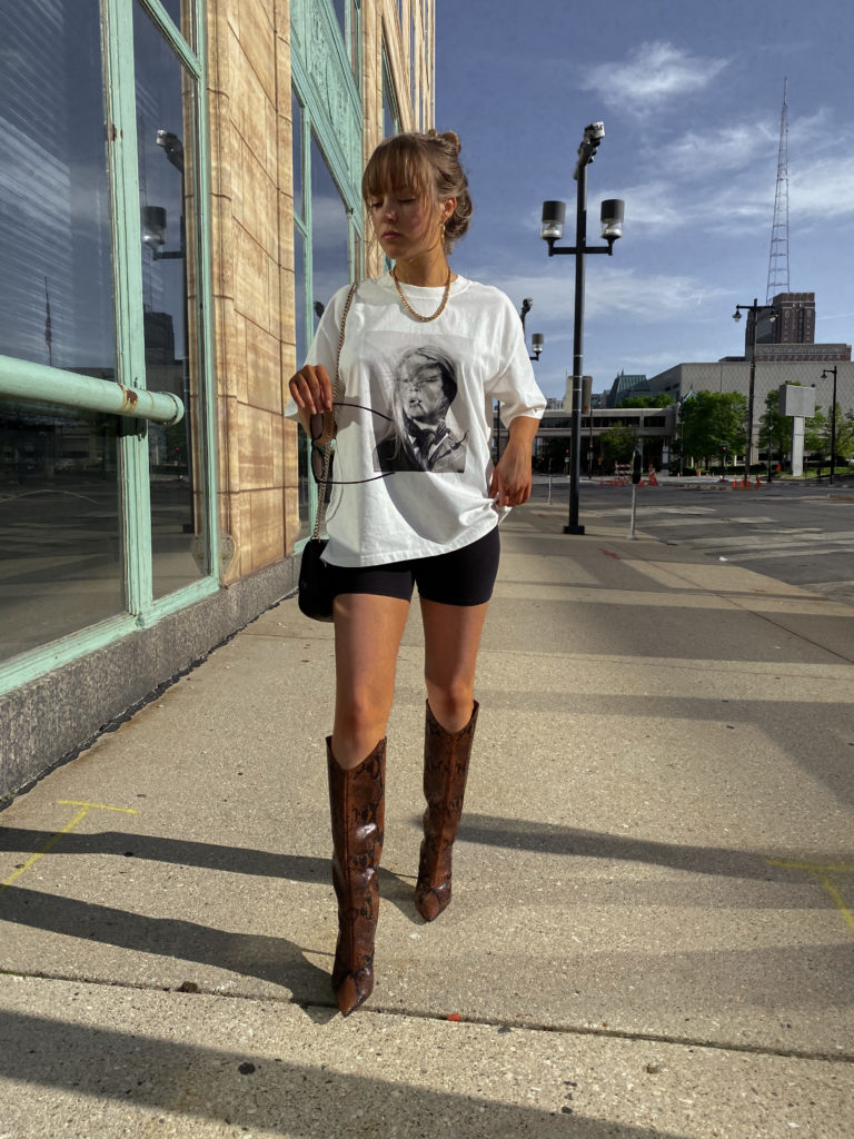 KNEE-HIGH BOOTS AREN'T JUST FOR FALL—SEE HOW I'M CURRENTLY WEARING MINE