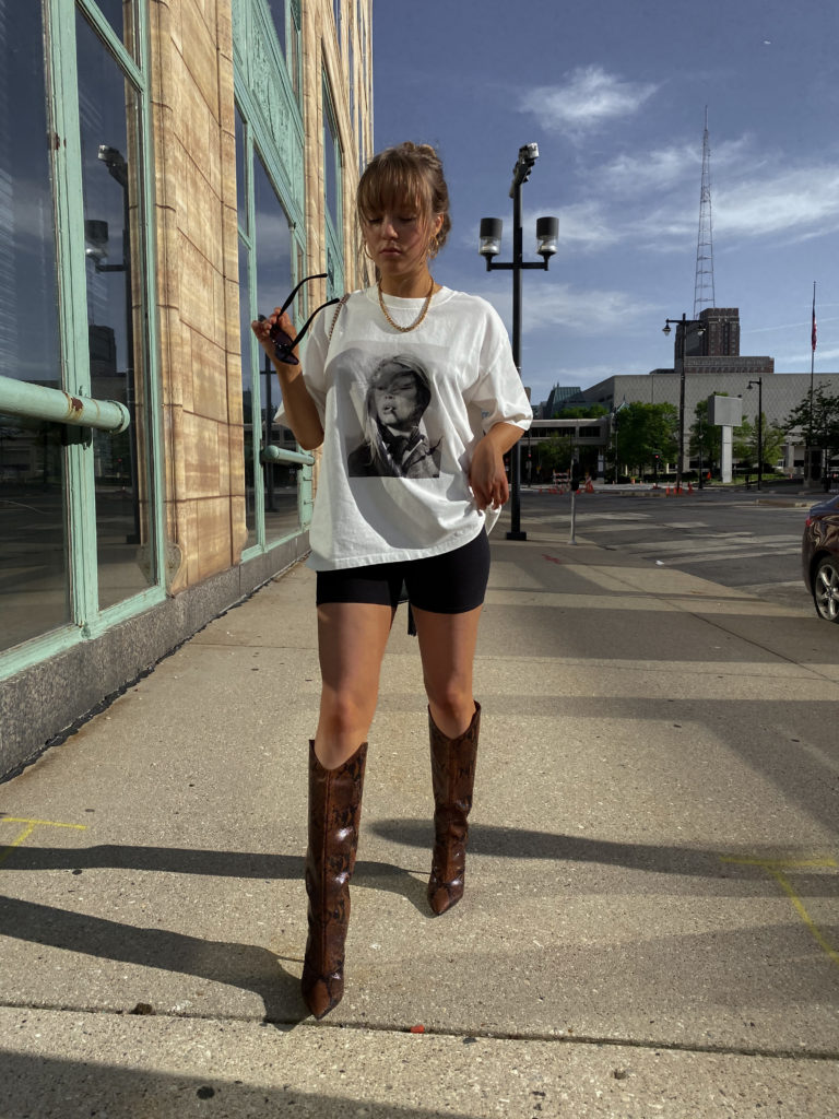 KNEE-HIGH BOOTS AREN'T JUST FOR FALL—SEE HOW I'M CURRENTLY WEARING MINE
