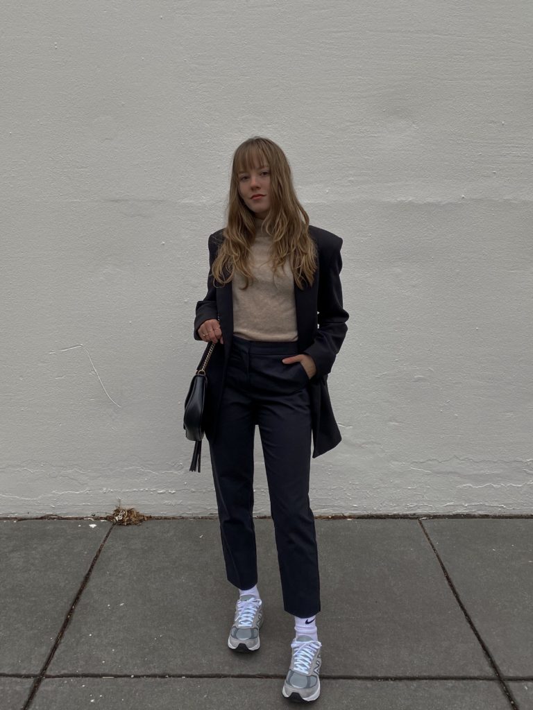 COZY CASHMERE SWEATERS UNDER $200