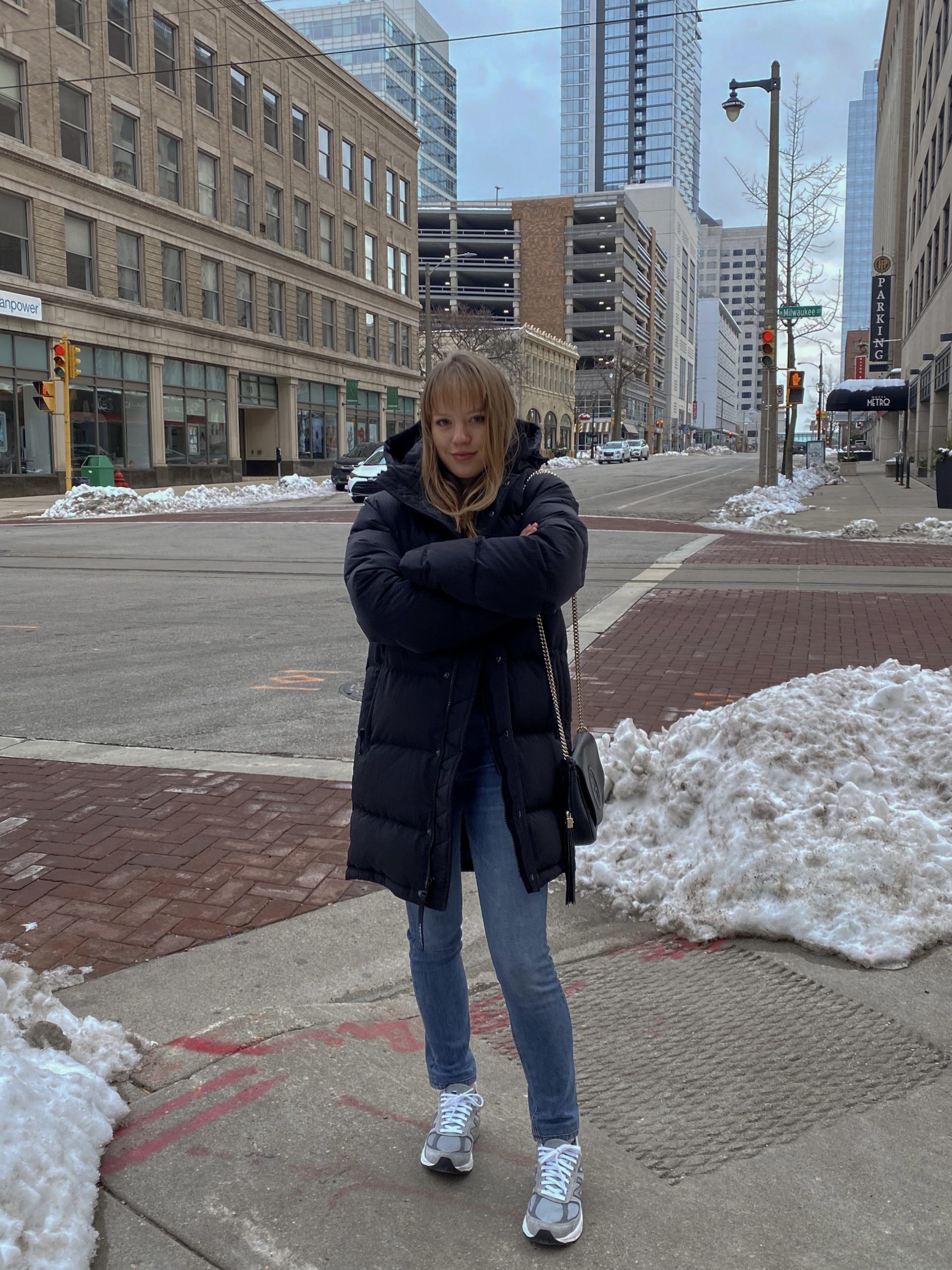 PUFFER JACKETS UNDER $350