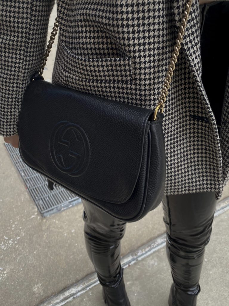 THE CHIC ALTERNATIVE TO JEANS ACCORDING TO YSL